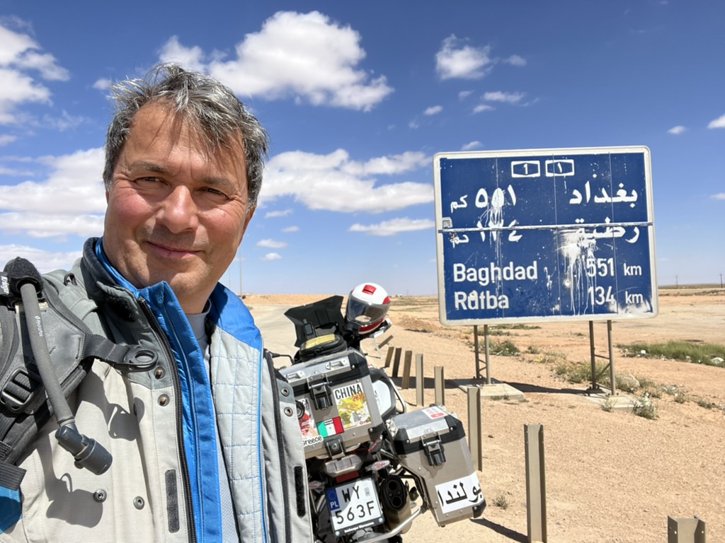 6D230B68 A2C5 4AC5 A39C F943C4851456 1 105 c